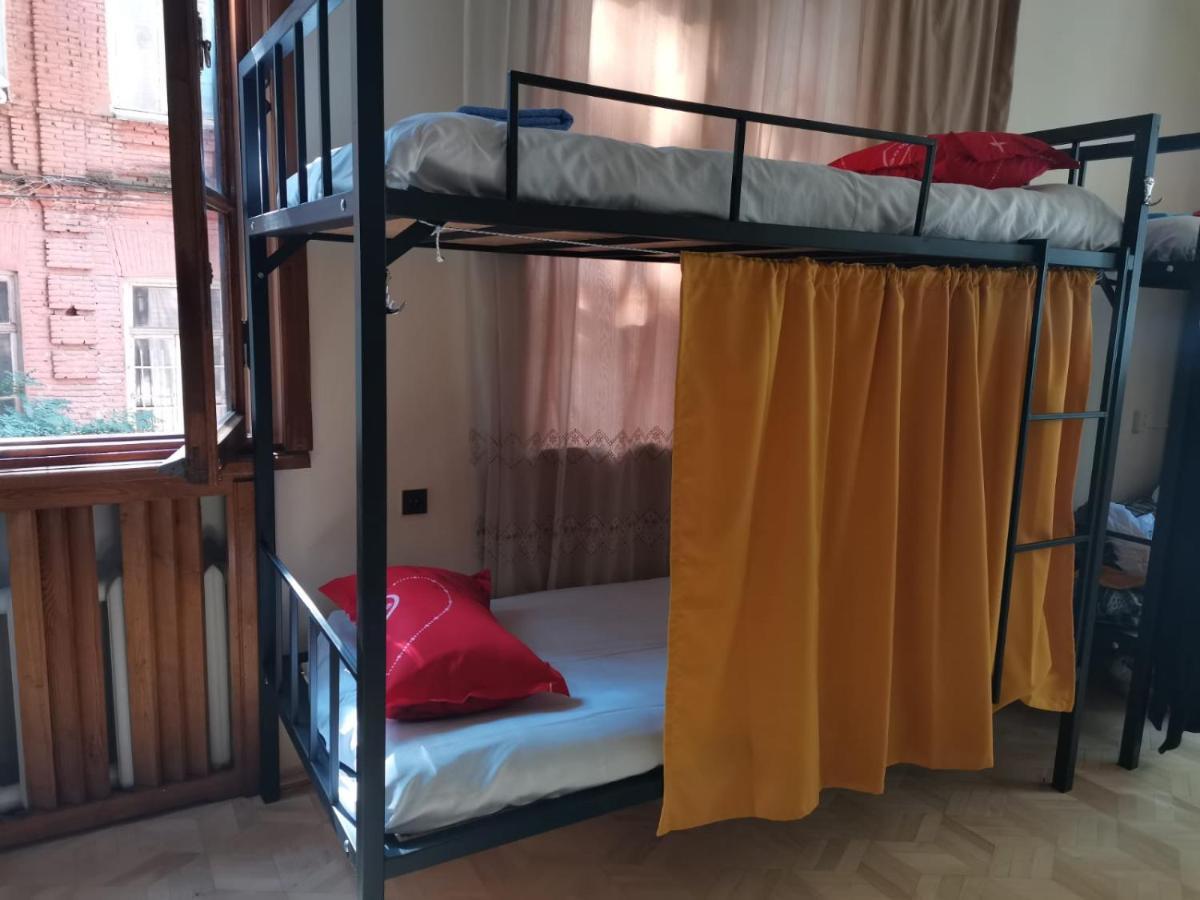 Хостел European Backpackers 欧洲背包客&大厨房 Тбілісі Екстер'єр фото