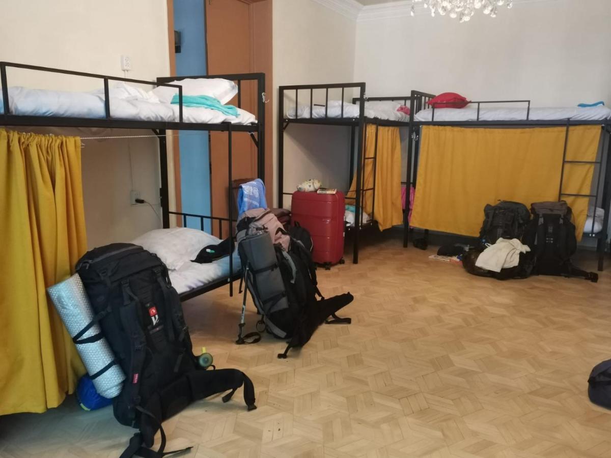Хостел European Backpackers 欧洲背包客&大厨房 Тбілісі Екстер'єр фото