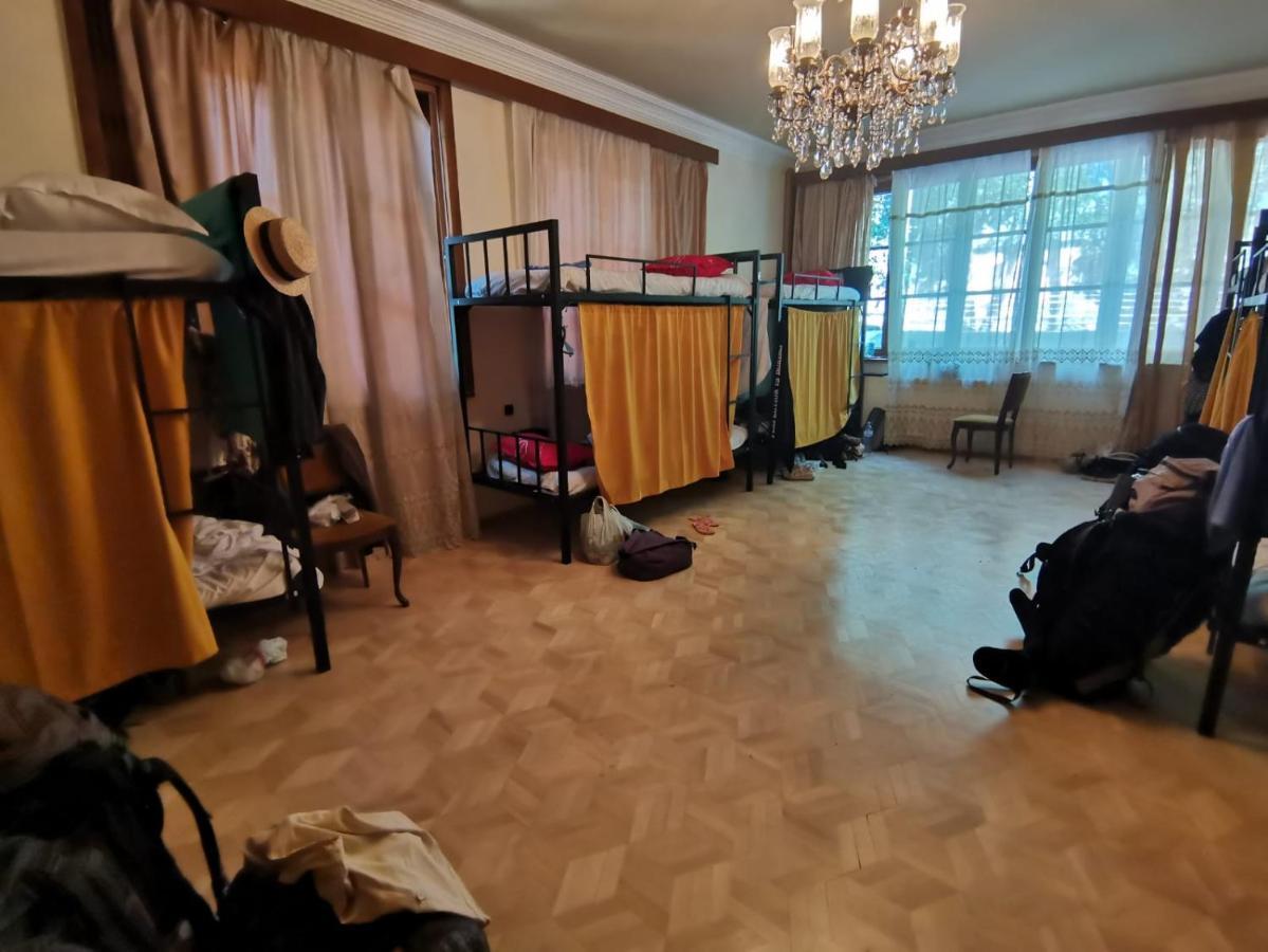 Хостел European Backpackers 欧洲背包客&大厨房 Тбілісі Екстер'єр фото